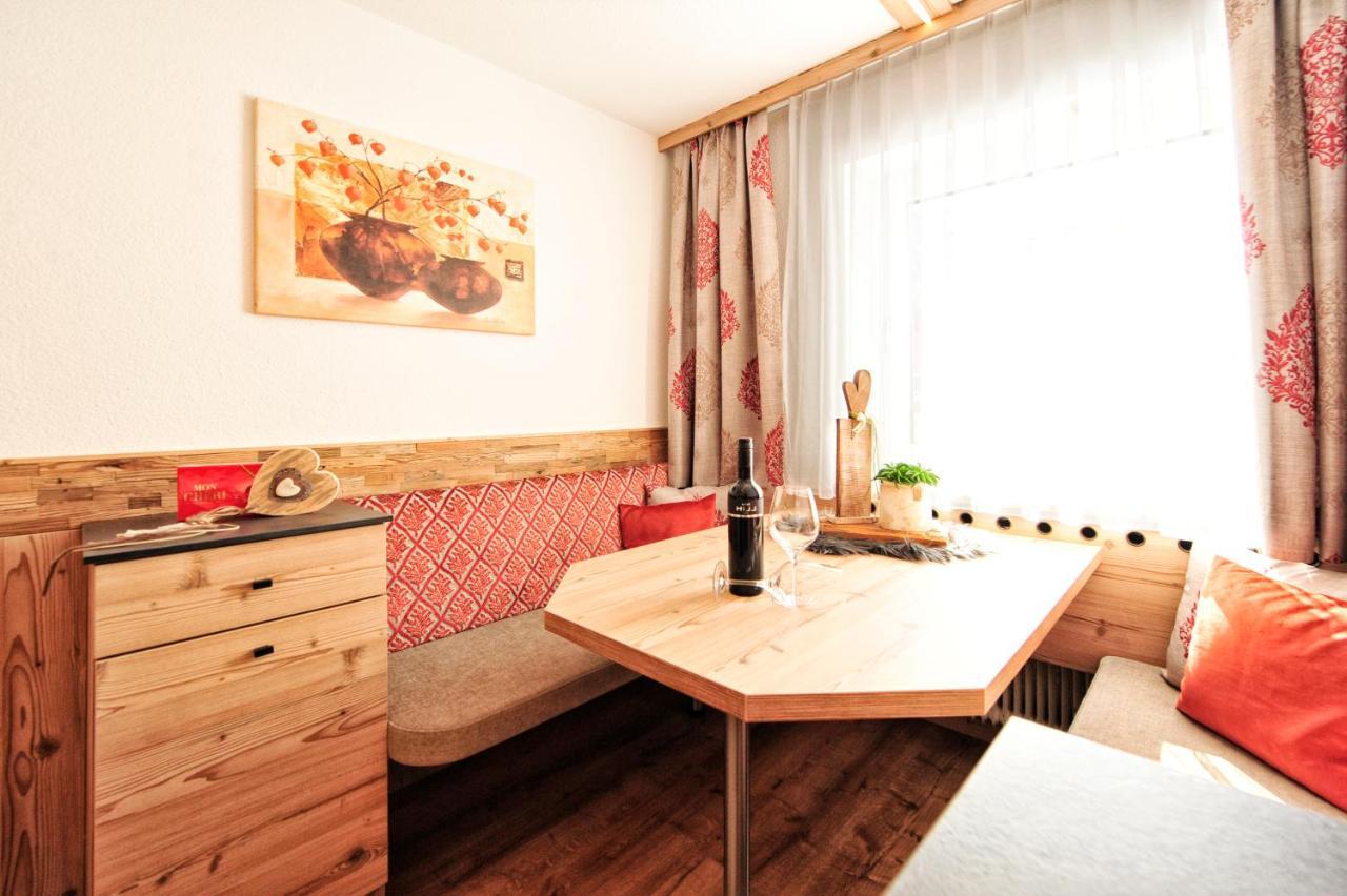 Apart Almrausch Ischgl Exterior photo